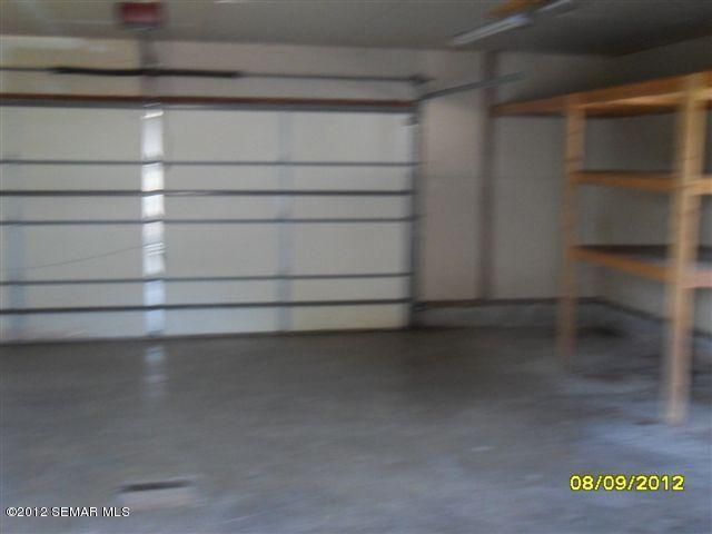 366 4th Ave SE, Wells, MN 56097