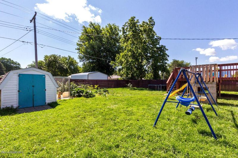422 Everett Ave SW, Eyota, MN 55934