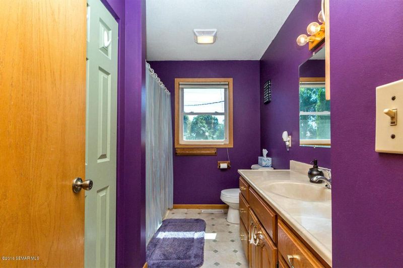 422 Everett Ave SW, Eyota, MN 55934