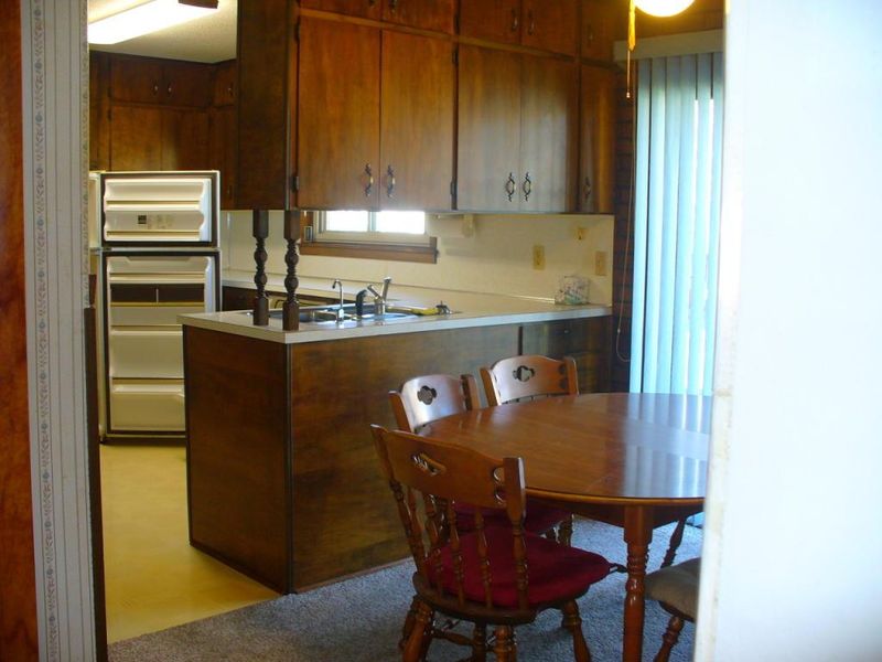 303 1st Ave NE, Kasson, MN 55944