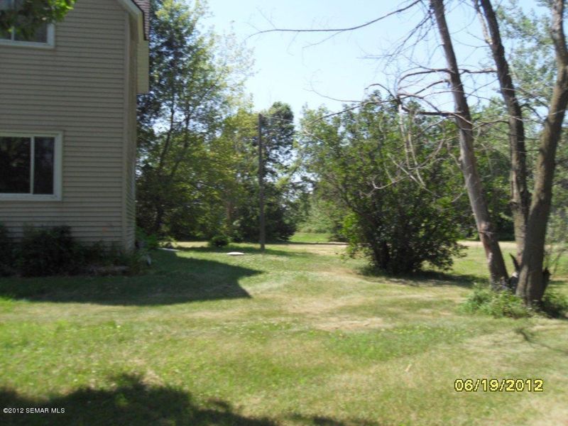 306 2nd St W, Lyle, MN 55953