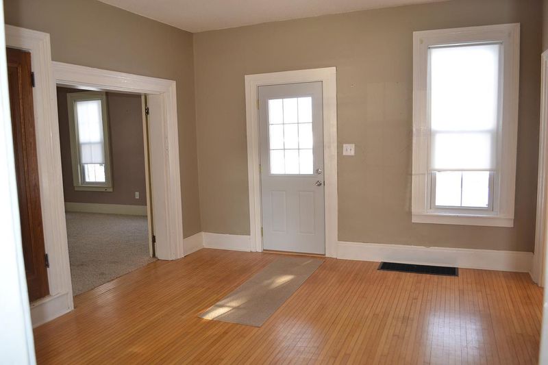 10 4th St E, Eyota, MN 55934