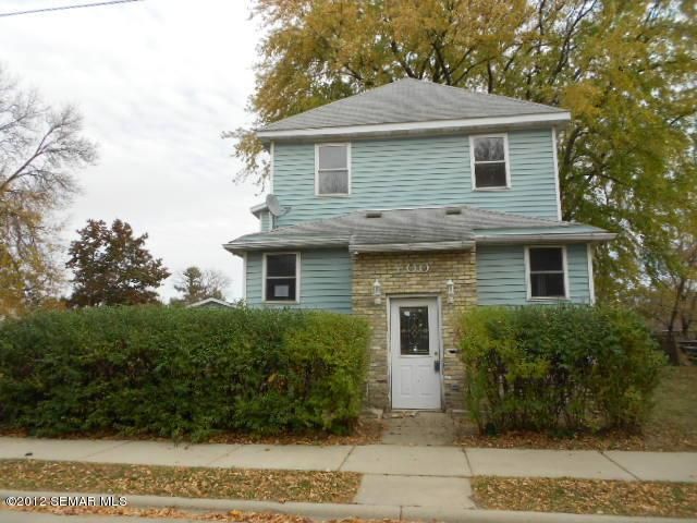 700 14th St NE, Austin, MN 55912