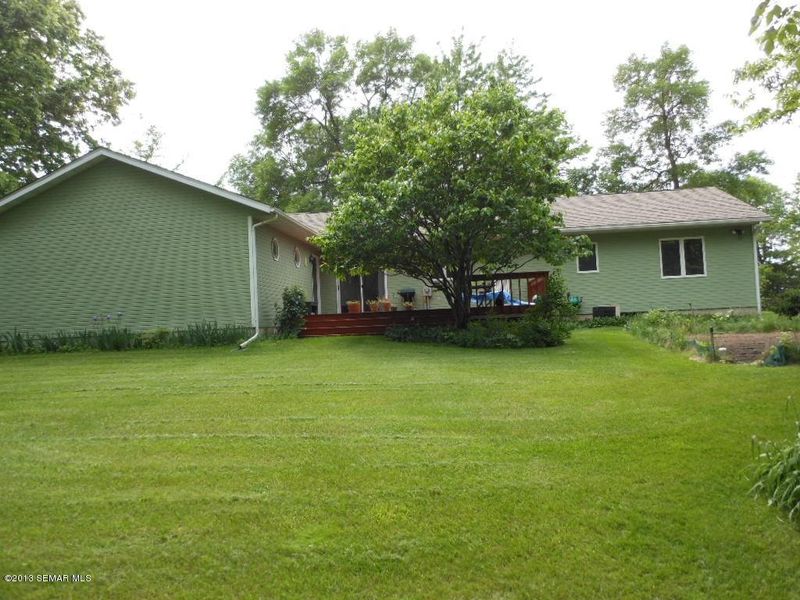 1525 N River Rd, Buffalo City, WI 54622