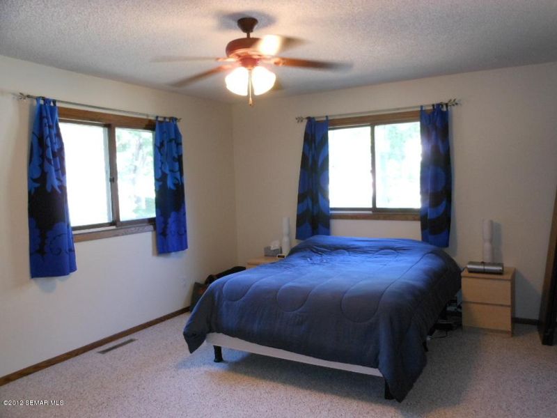 1370 Conrad Dr, Winona, MN 55987