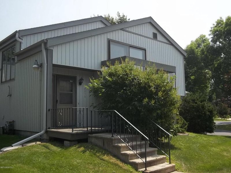 2056 26 Ave NW, Rochester, MN 55901