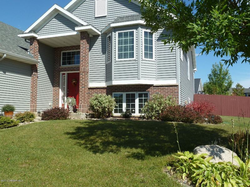 6232 Shetland Dr NW, Rochester, MN 55901