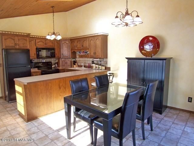 212 17th St NE, Owatonna, MN 55060