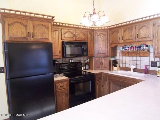 212 17th St NE, Owatonna, MN 55060