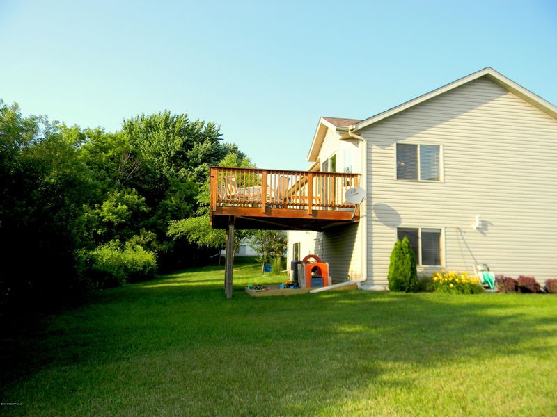 5925 Redbud Ln NW, Rochester, MN 55901