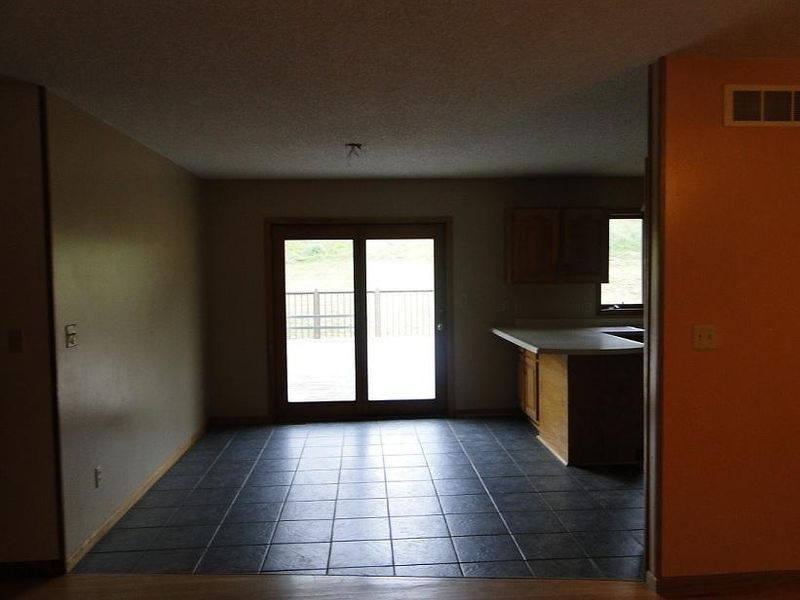 54546 237th Ave N, West Concord, MN 55985