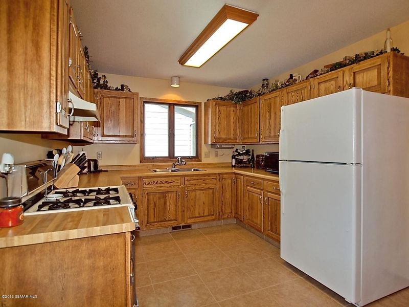 4030 NW 4th Pl, Rochester, MN 55901