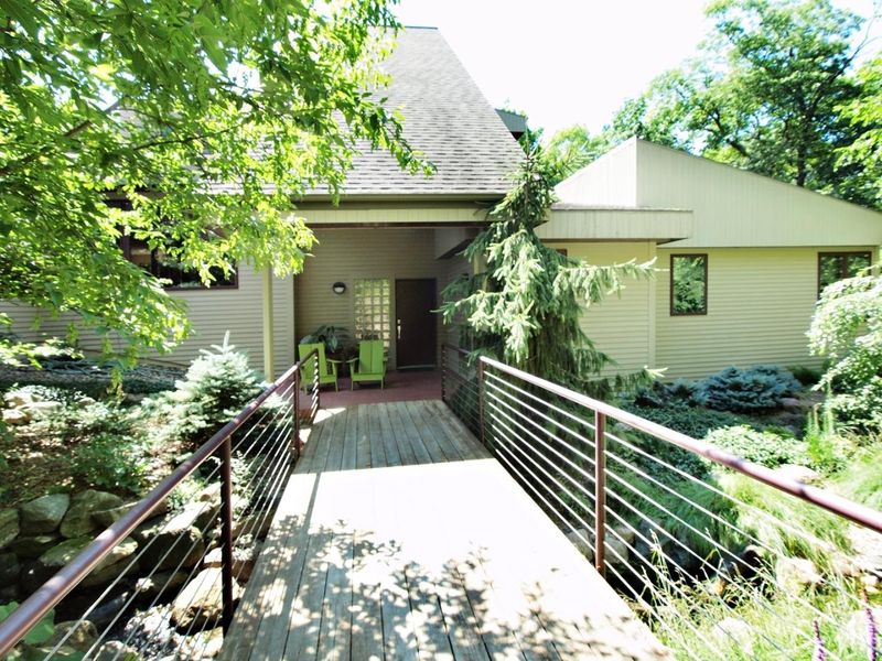 2377 Transit Ct SW, Rochester, MN 55902