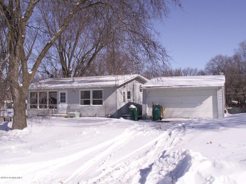 3001 Harbor Dr SE, Rochester, MN 55904