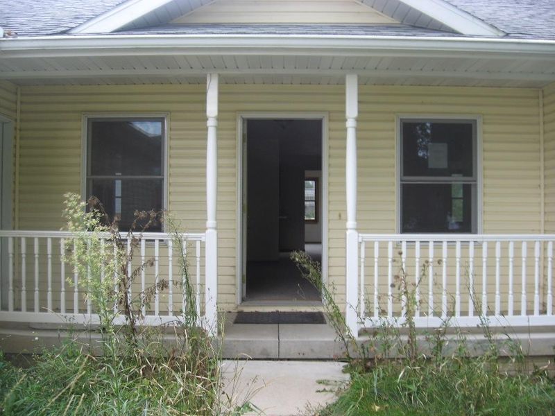 101 Cherrywood Dr, Mabel, MN 55954