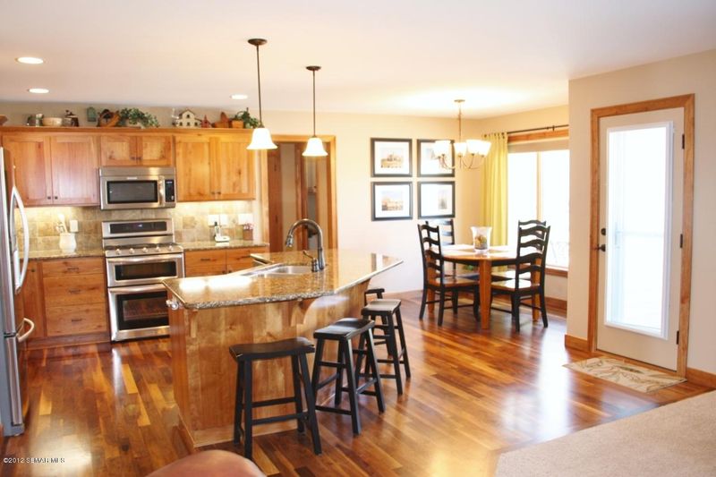 3447 Woodstone Dr SW, Rochester, MN 55902