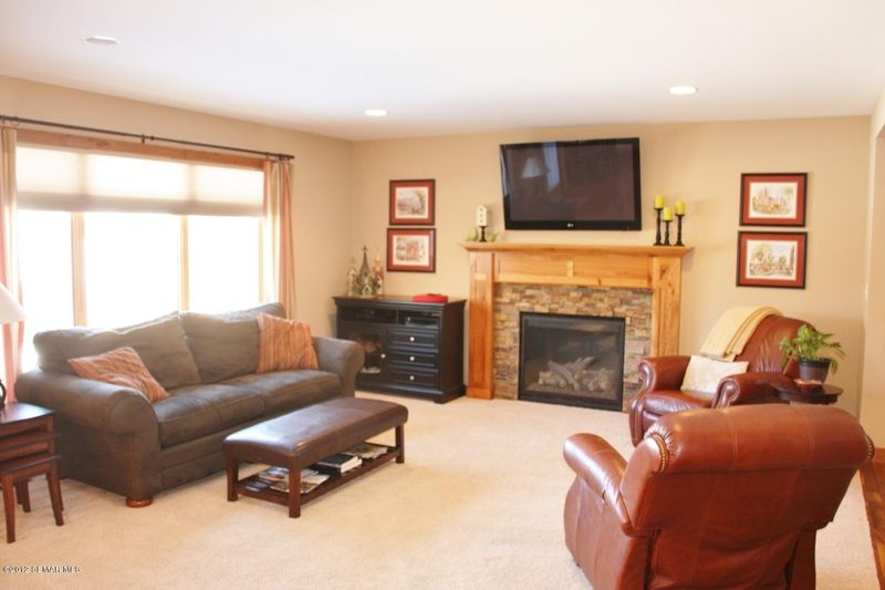 3447 Woodstone Dr SW, Rochester, MN 55902