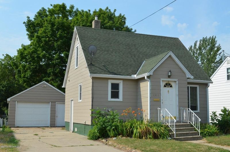 1311 11 Ave NW, Austin, MN 55912