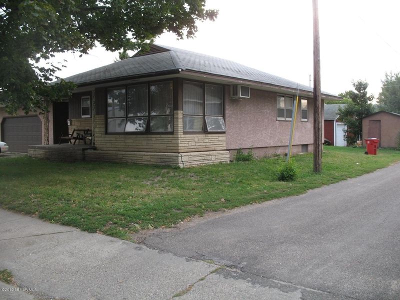 560 Mankato Ave, Winona, MN 55987
