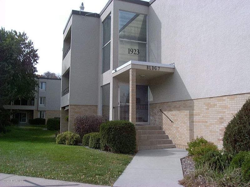 1923 Viking Dr NW #31, Rochester, MN 55901