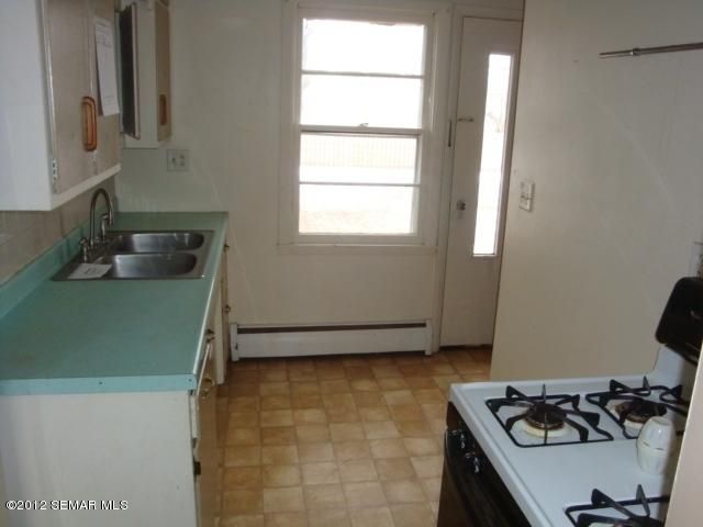 601 2nd St NE, Dodge Center, MN 55927
