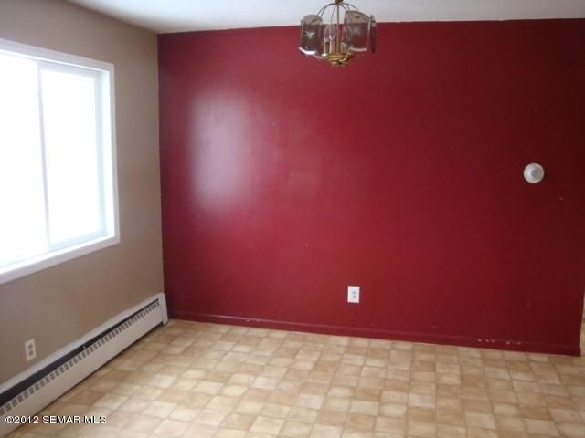 601 2nd St NE, Dodge Center, MN 55927