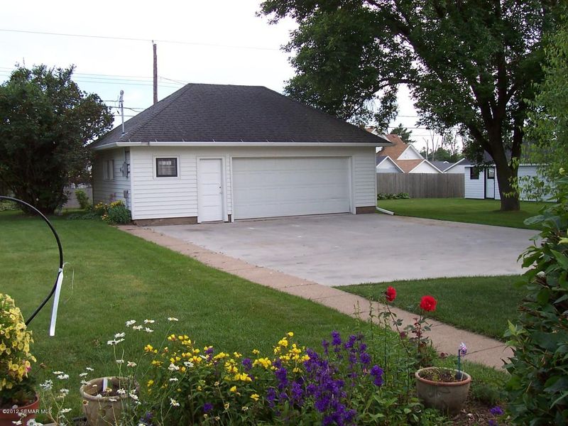 505 Harrison St, Lewiston, MN 55952