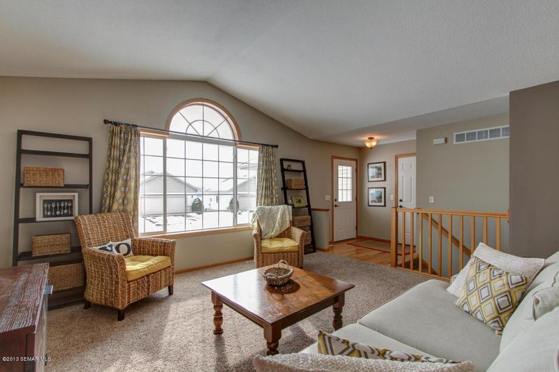 4529 Prairie View Pl NW, Rochester, MN 55901