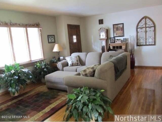 1209 Austin Rd, Owatonna, MN 55060