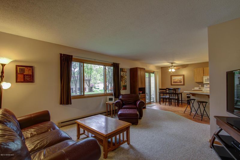 17 Meadow Run Dr SW #C, Rochester, MN 55902