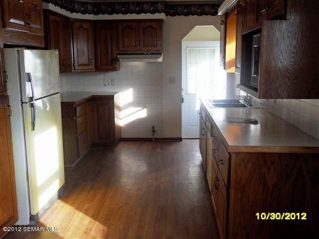 1412 10th Ave NW, Austin, MN 55912