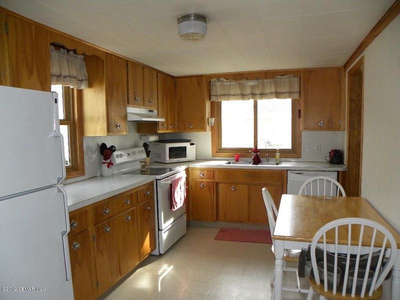 1102 Marian St, Winona, MN 55987