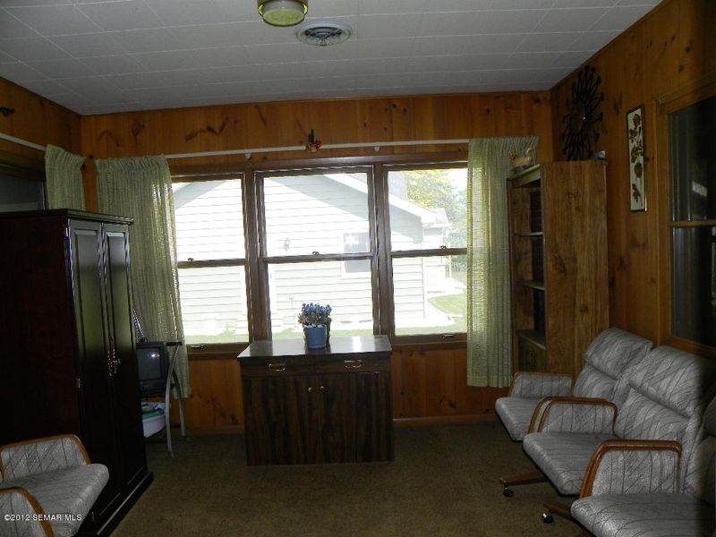 1032 Gilmore Ave, Winona, MN 55987