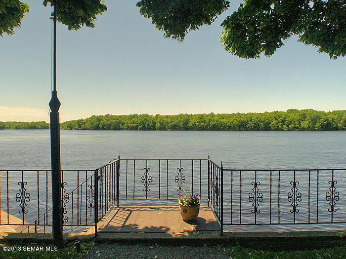 3125 Lauderdale Ct, La Crosse, WI 54601