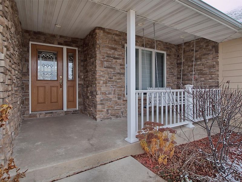 1424 Highland Dr, Winona, MN 55987