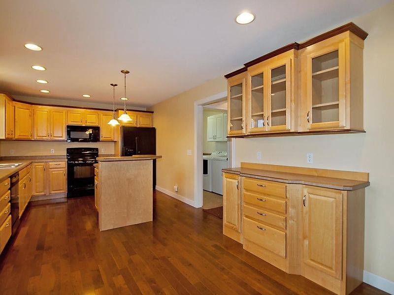1424 Highland Dr, Winona, MN 55987