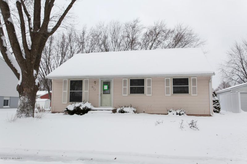 983 17th St SE, Rochester, MN 55904