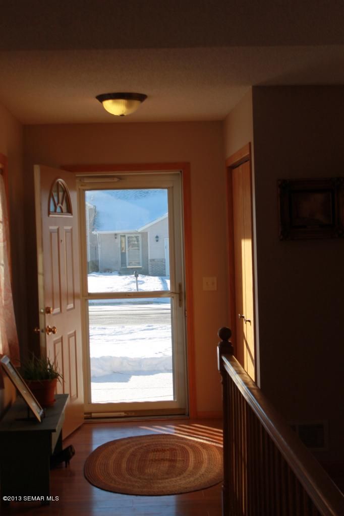 574 NE Lee St, Owatonna, MN 55060