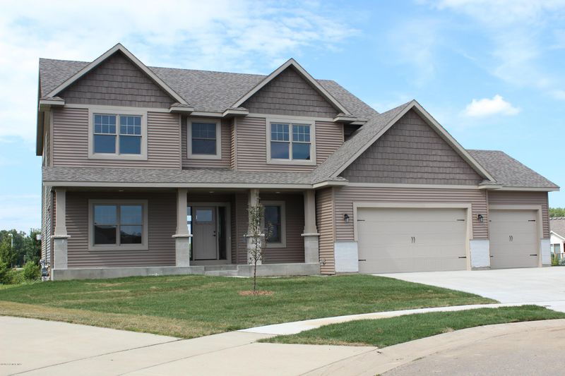 3719 Blakesley Ln NW, Rochester, MN 55901