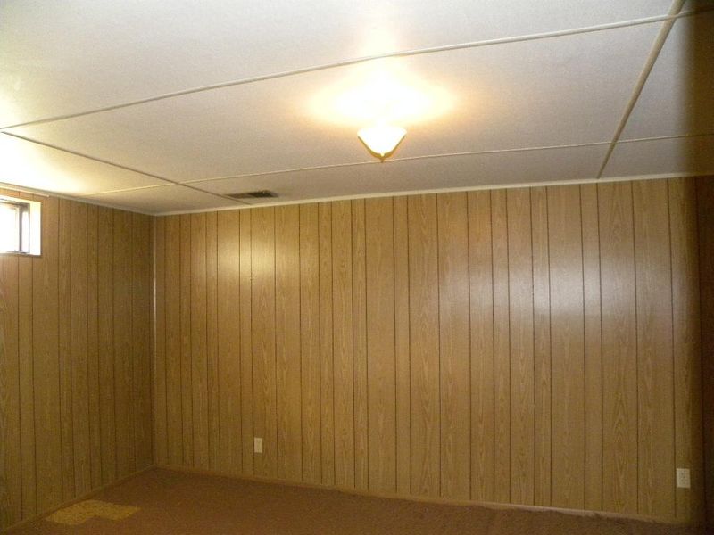 815 Gilmore Ave, Winona, MN 55987