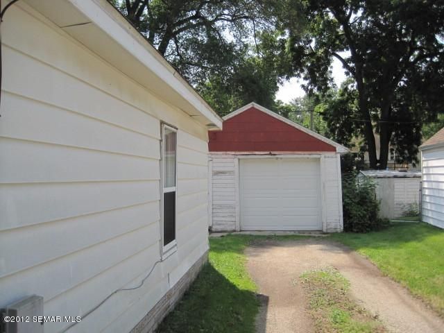 1003 6th Ave NW, Rochester, MN 55901