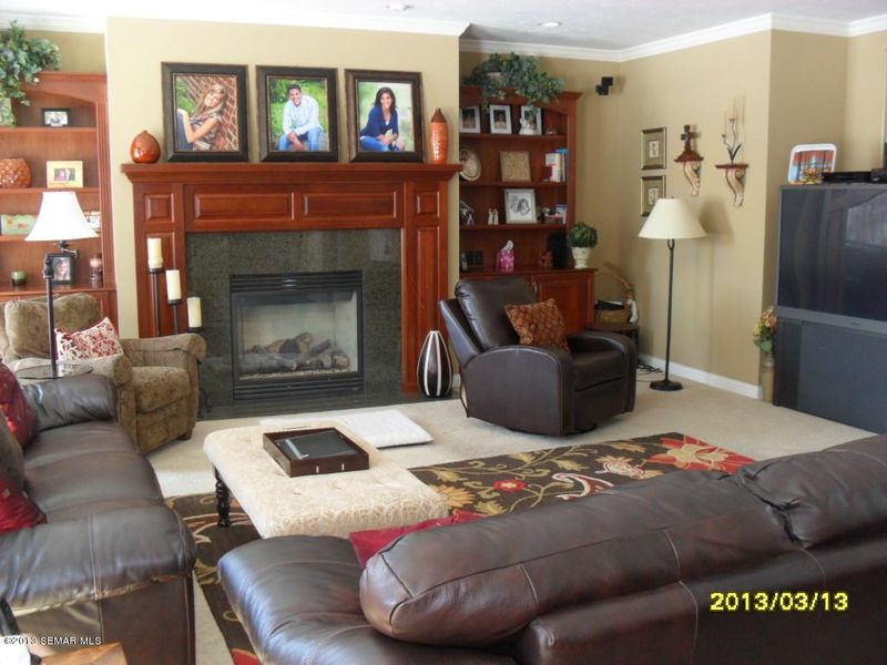 2707 14th Ave SW, Austin, MN 55912