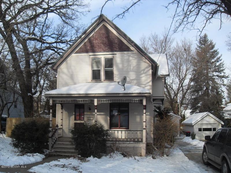 524 9th St, Red Wing, MN 55066