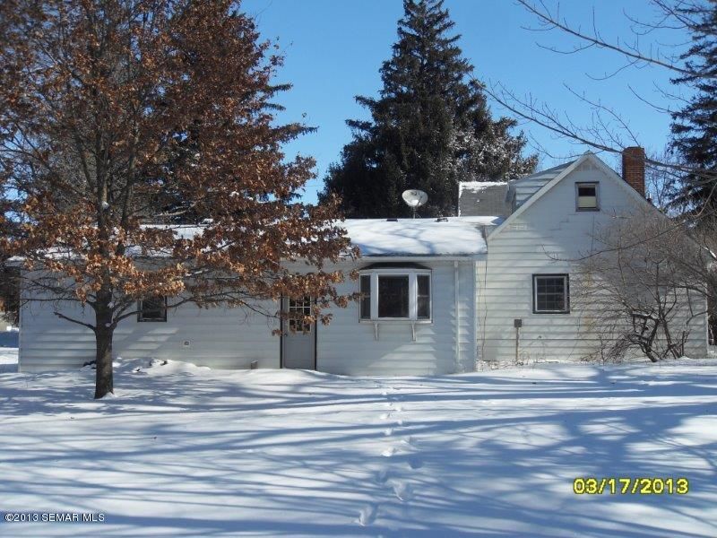 413 W Main St, Le Roy, MN 55951