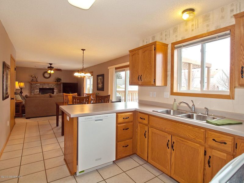 5305 52nd Ave NW, Rochester, MN 55901