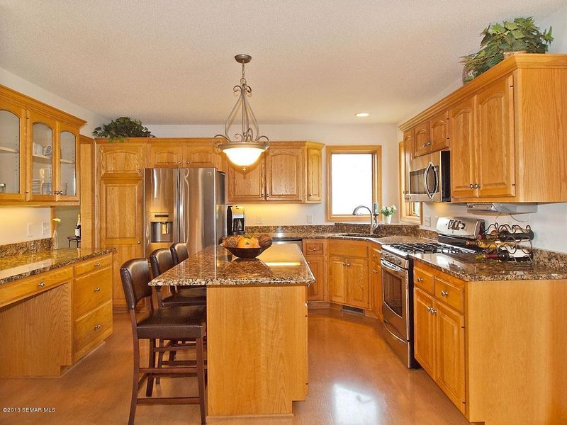 2911 Cassidy Dr NE, Rochester, MN 55906