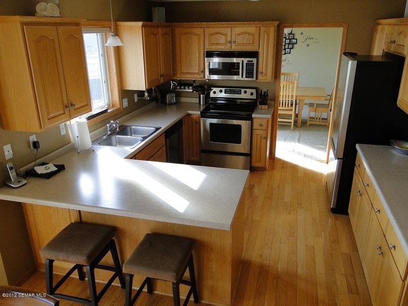 3984 Birmingham Ln NW, Rochester, MN 55901