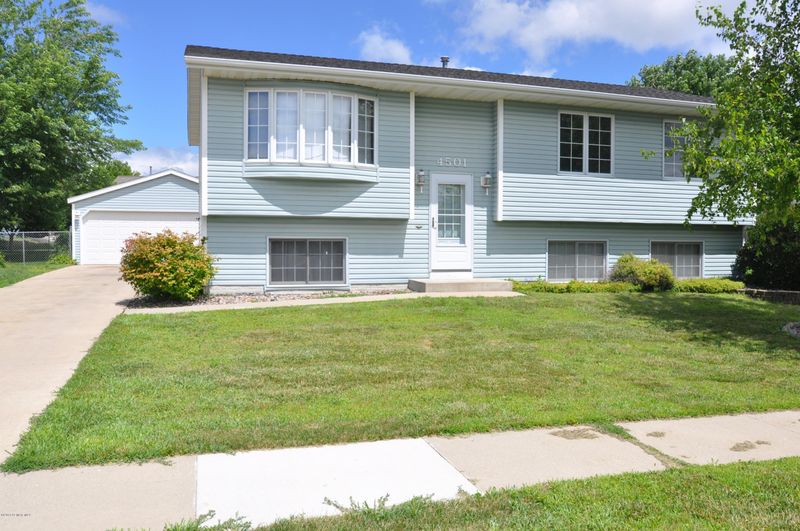 4501 8th St NW, Rochester, MN 55901