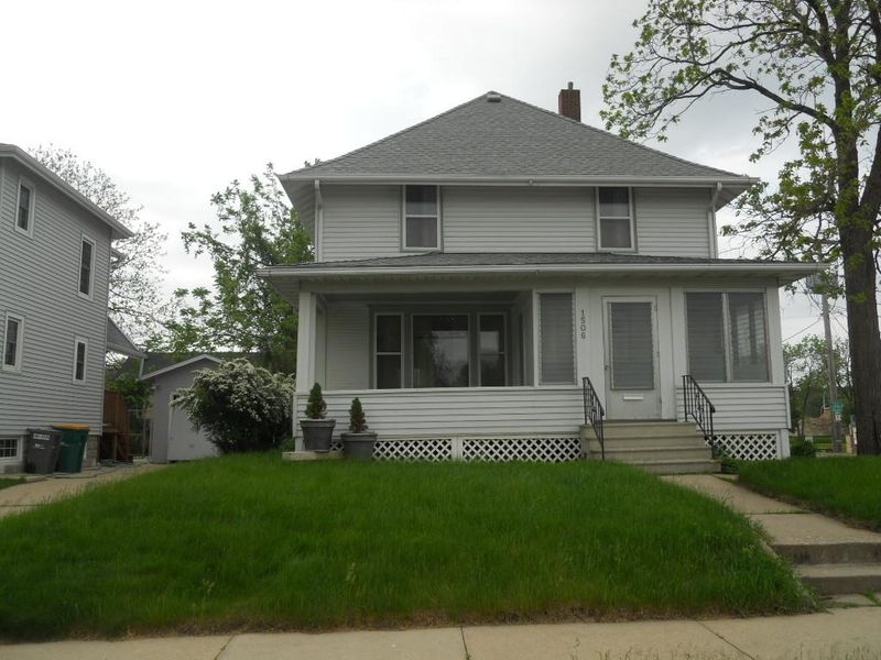 1506 Center St W, Rochester, MN 55902