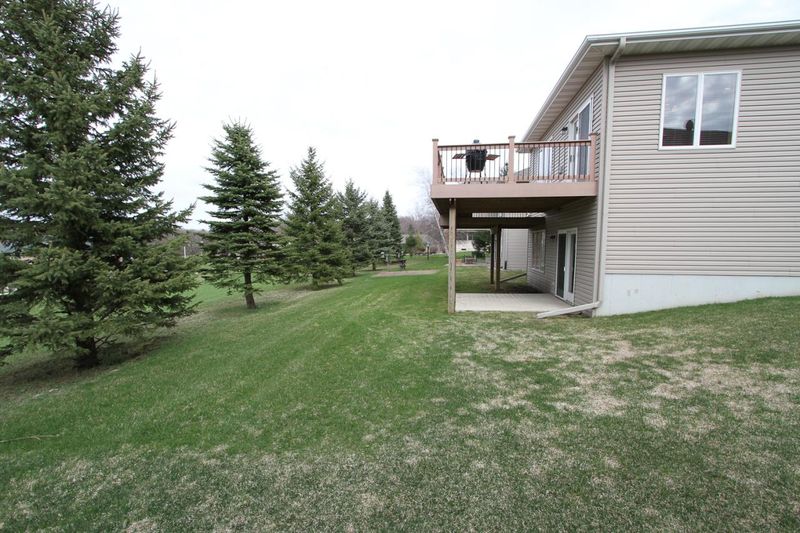 3231 James Ln NE, Rochester, MN 55906